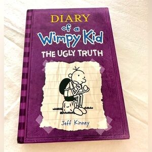 Jeff Kinney - The Diary of a Wimpy Kid The Ugly Truth Hardback Edition